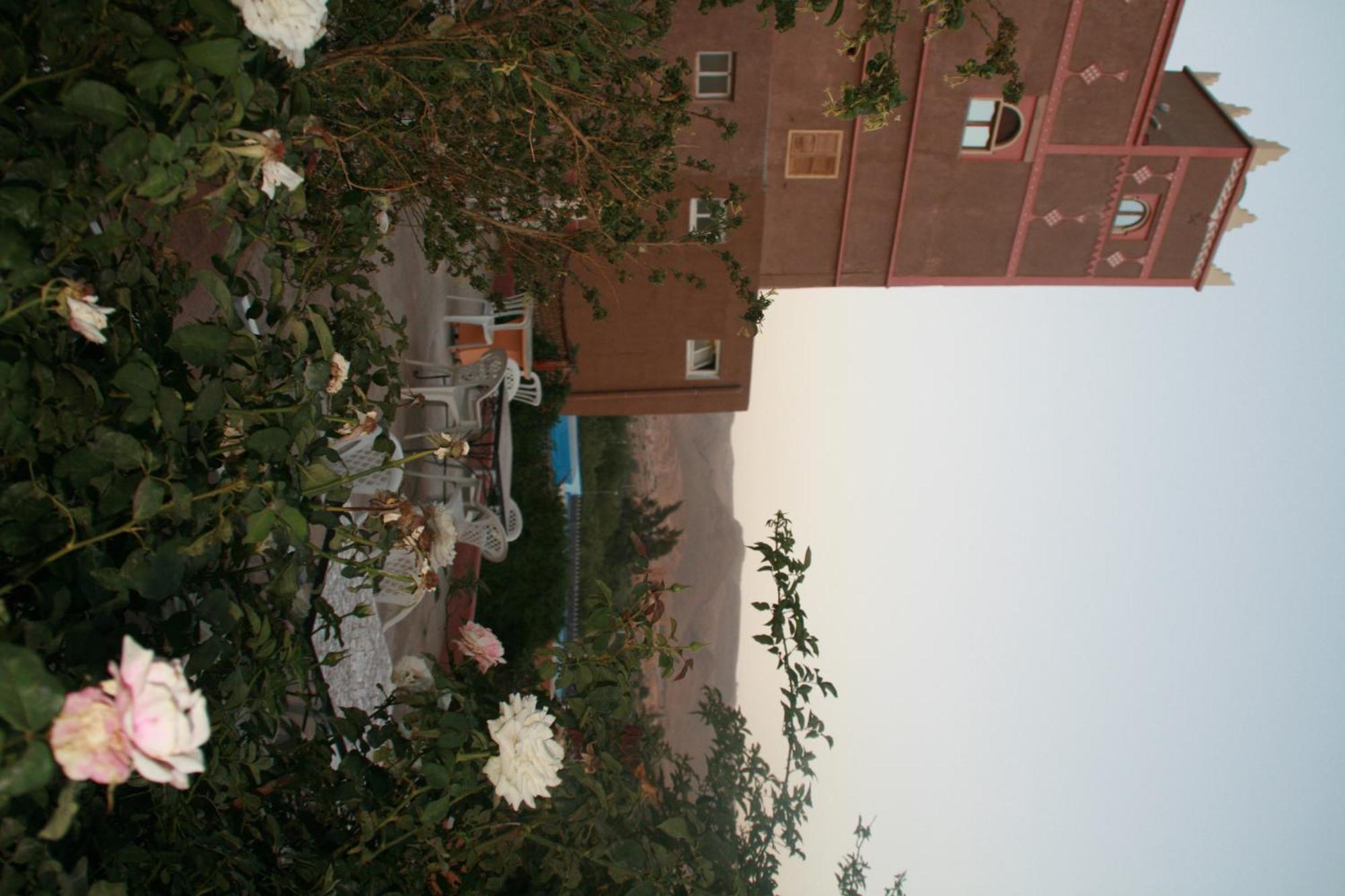 Auberge Restaurant Le Safran Taliouine Exterior foto